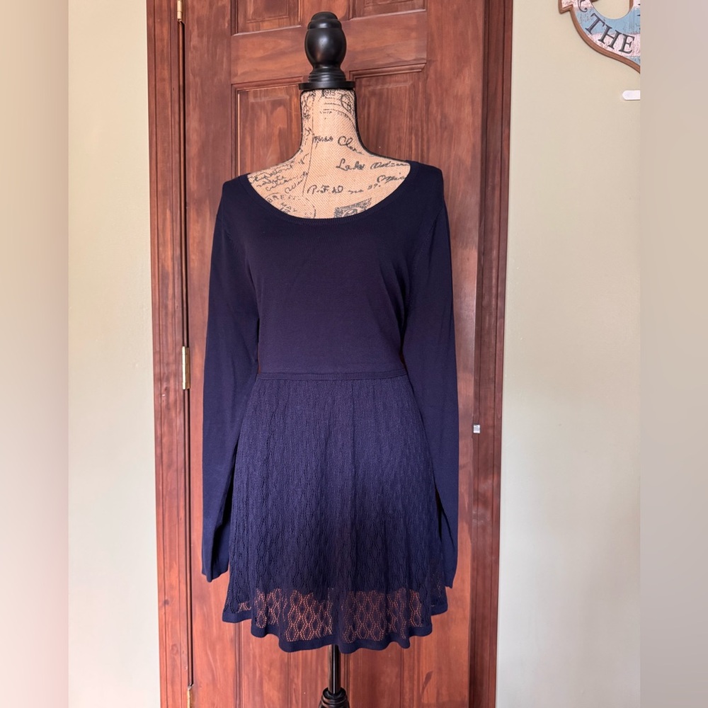 NWOT torrid navy babydoll sweater size 1